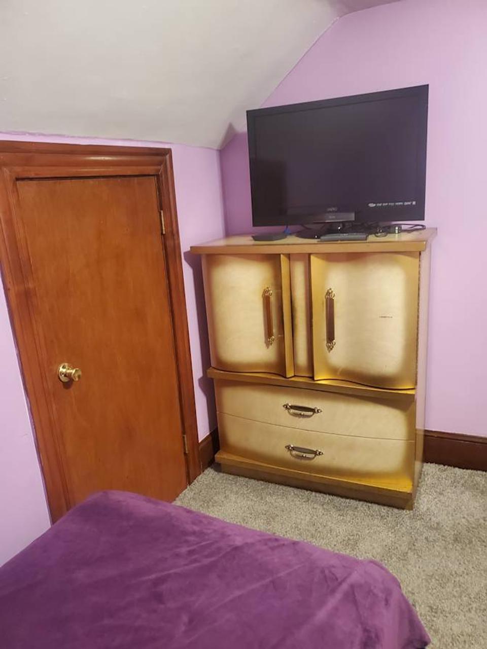 Profile photo 2 of 5