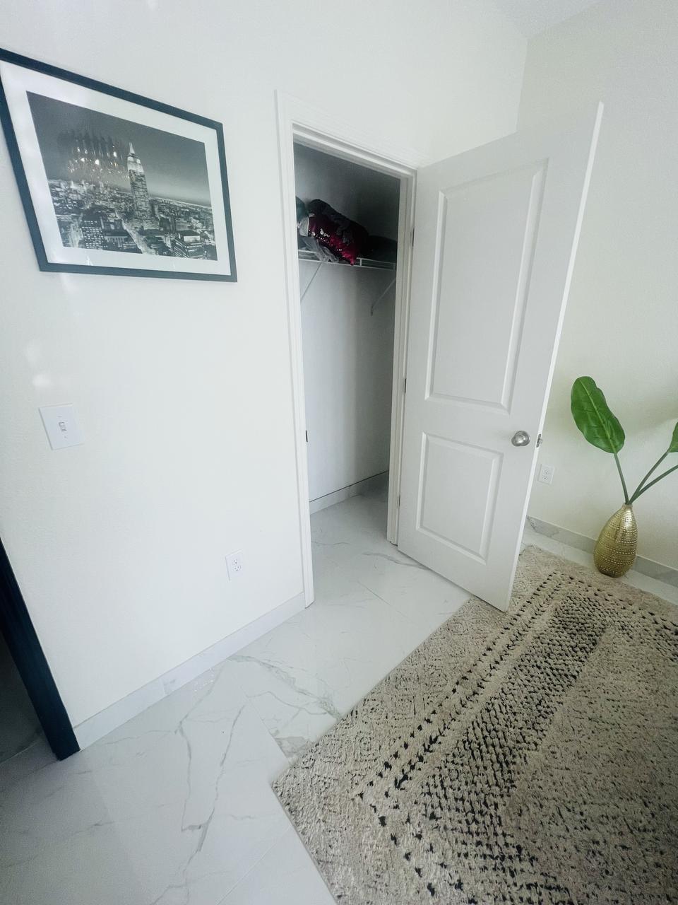 Profile photo 4 of 5