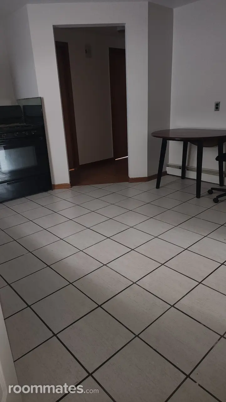 Profile photo 6 of 9