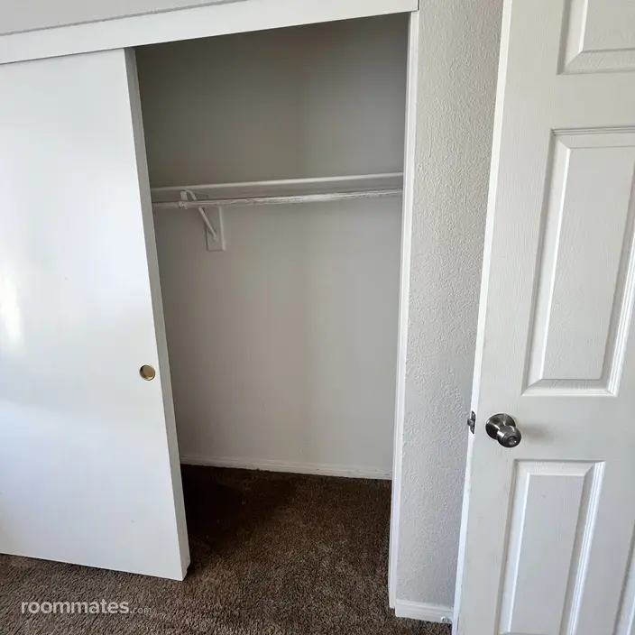Room for rent in Orange, CA $1300, apartment