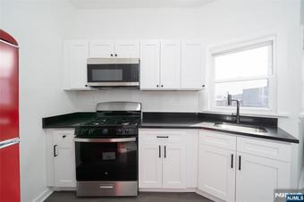 Room for rent in Jersey City, NJ $1500, house