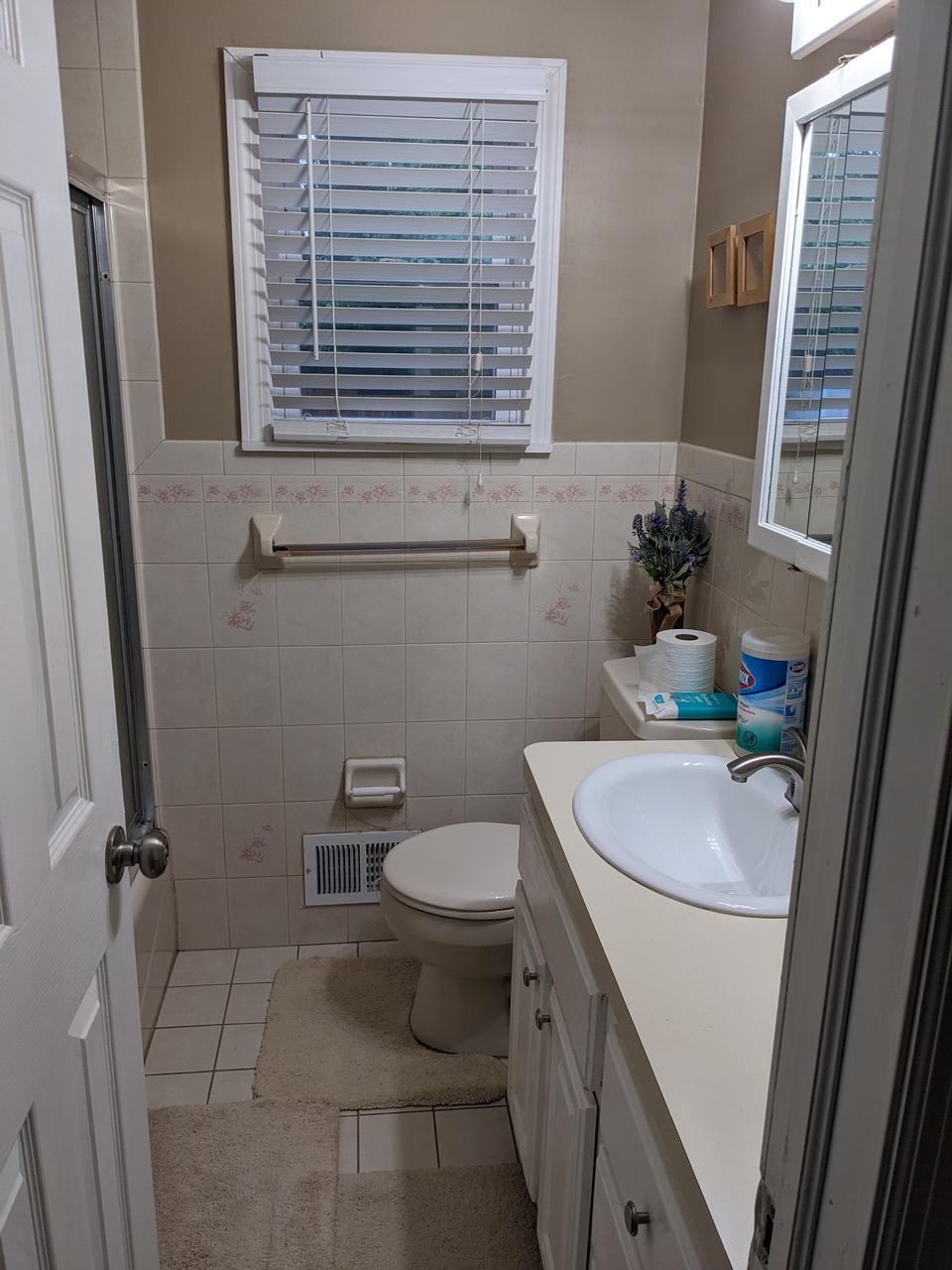 Profile photo 7 of 10