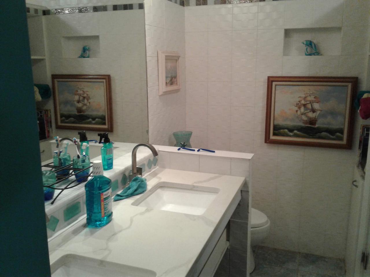 Profile photo 2 of 3