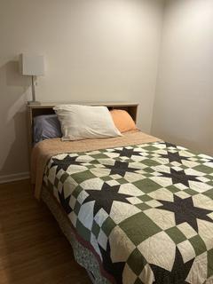 Room for rent in Louisville, Kentucky $600, house