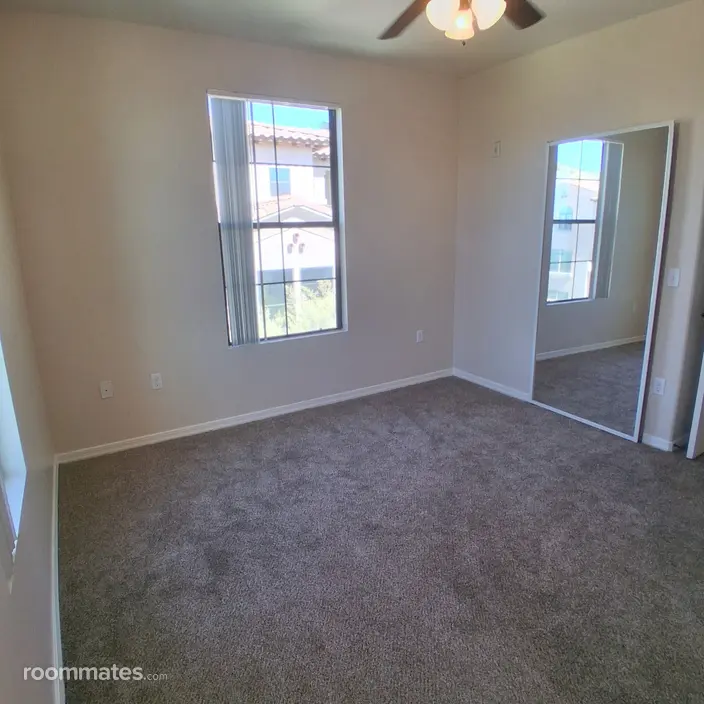Room for rent in Phoenix, AZ $975, apartment