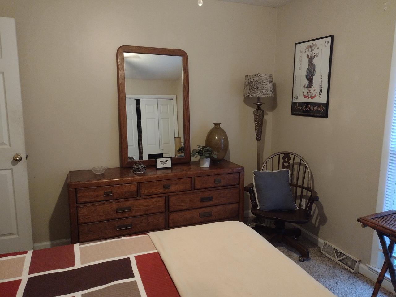 Profile photo 2 of 11