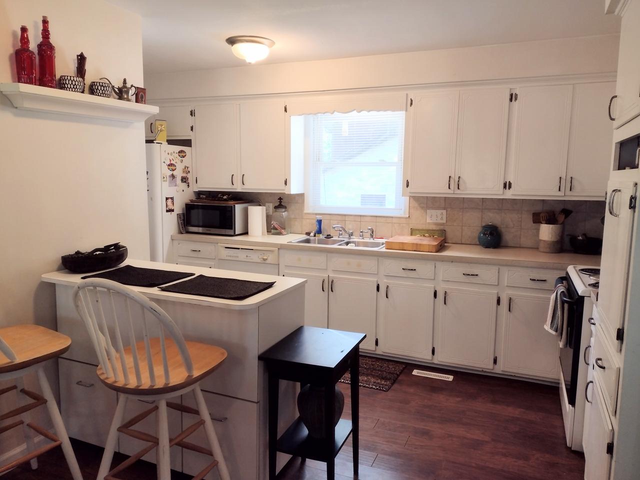 Profile photo 5 of 11