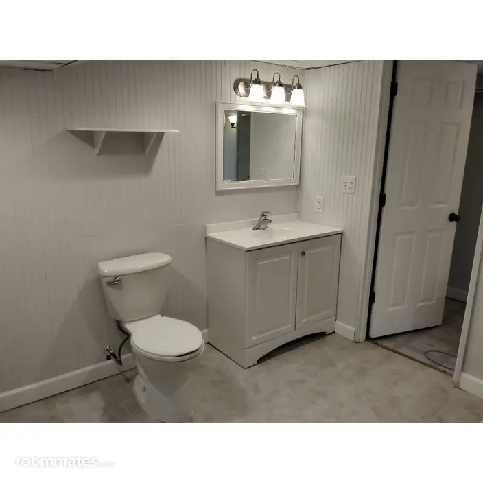 Room for rent in Lombard, IL $1325, house