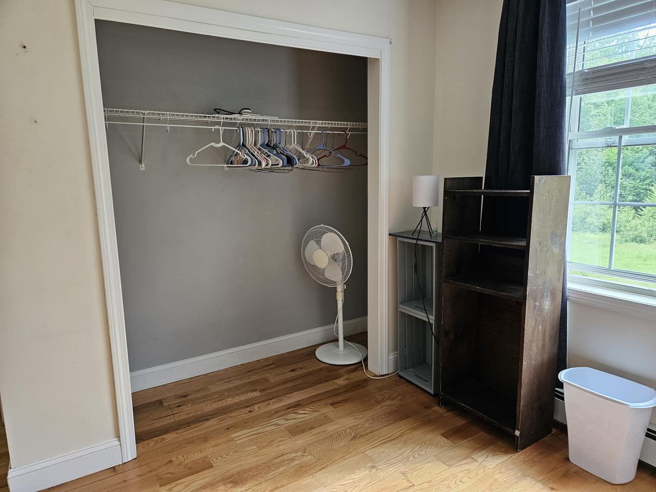 Profile photo 3 of 8