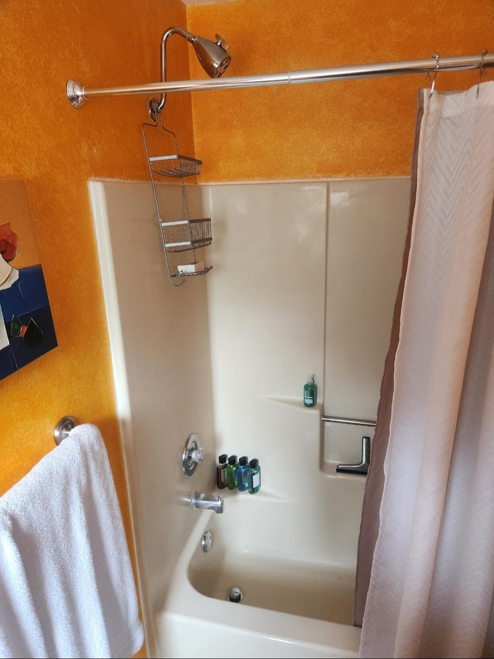 Profile photo 4 of 14