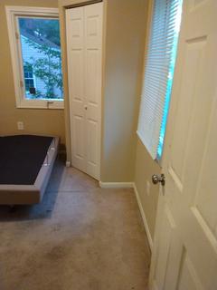 Room for rent in Capitol Heights, Maryland $1000, house