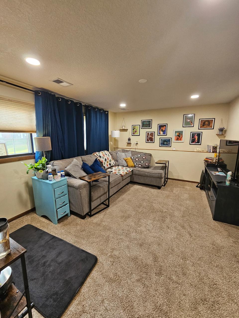 Profile photo 8 of 11