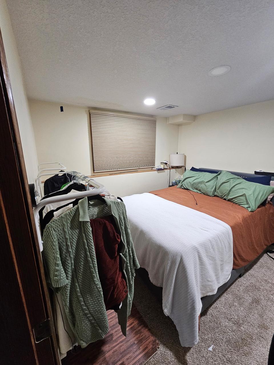 Profile photo 7 of 11