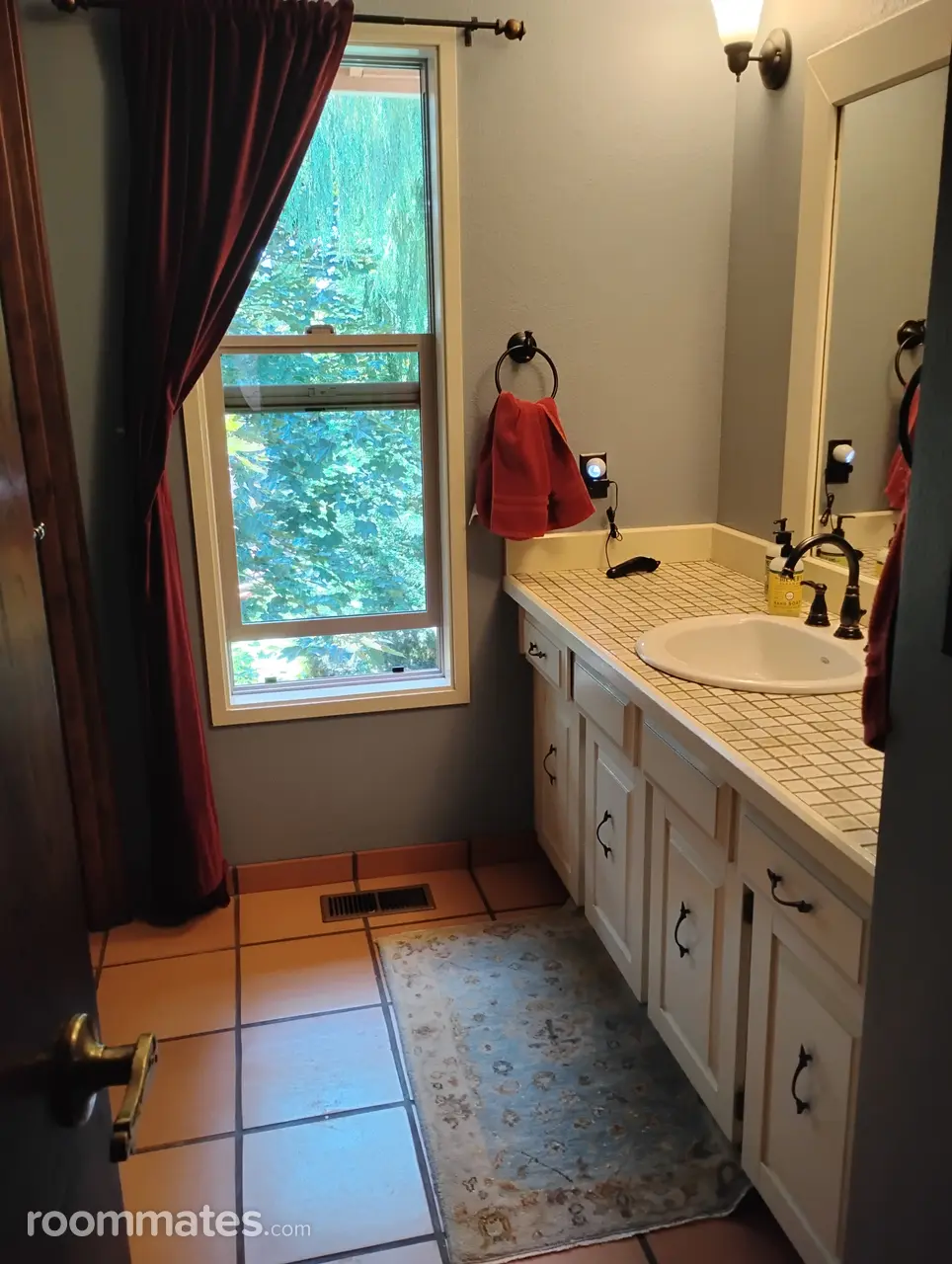 Profile photo 6 of 11