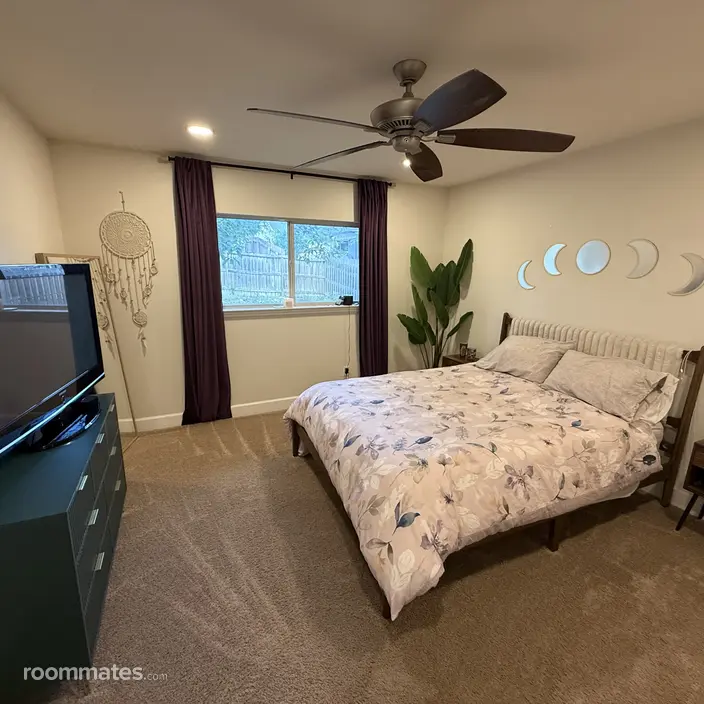 Room for rent in Converse, TX $900, house