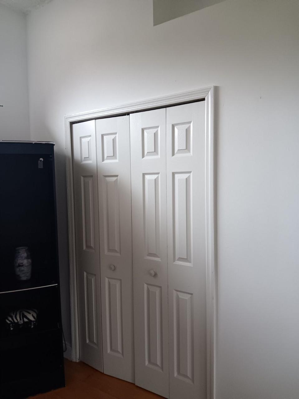 Profile photo 11 of 14