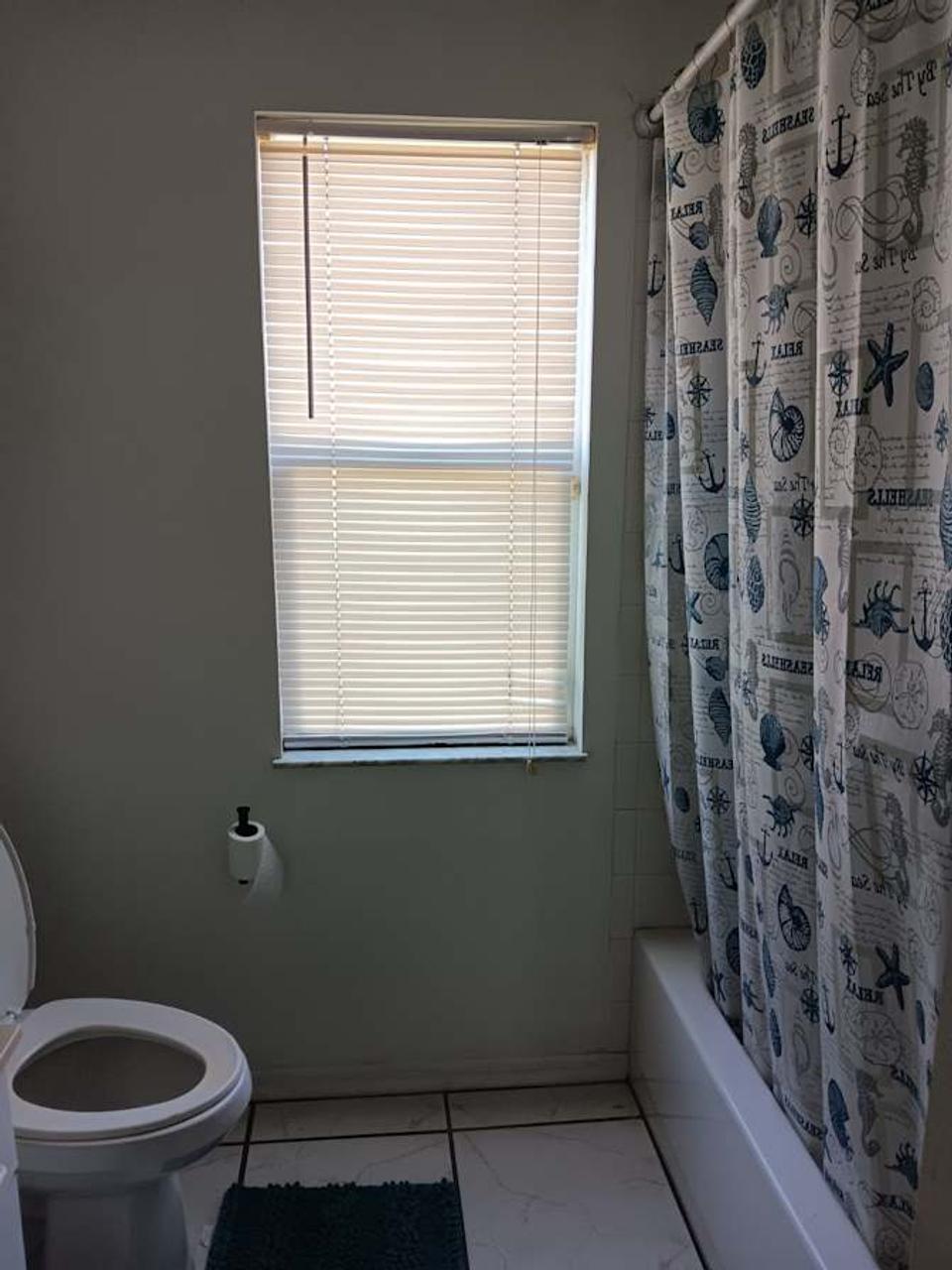 Profile photo 6 of 14