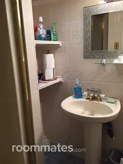 Room for rent in Hyattsville, MD $1300, house