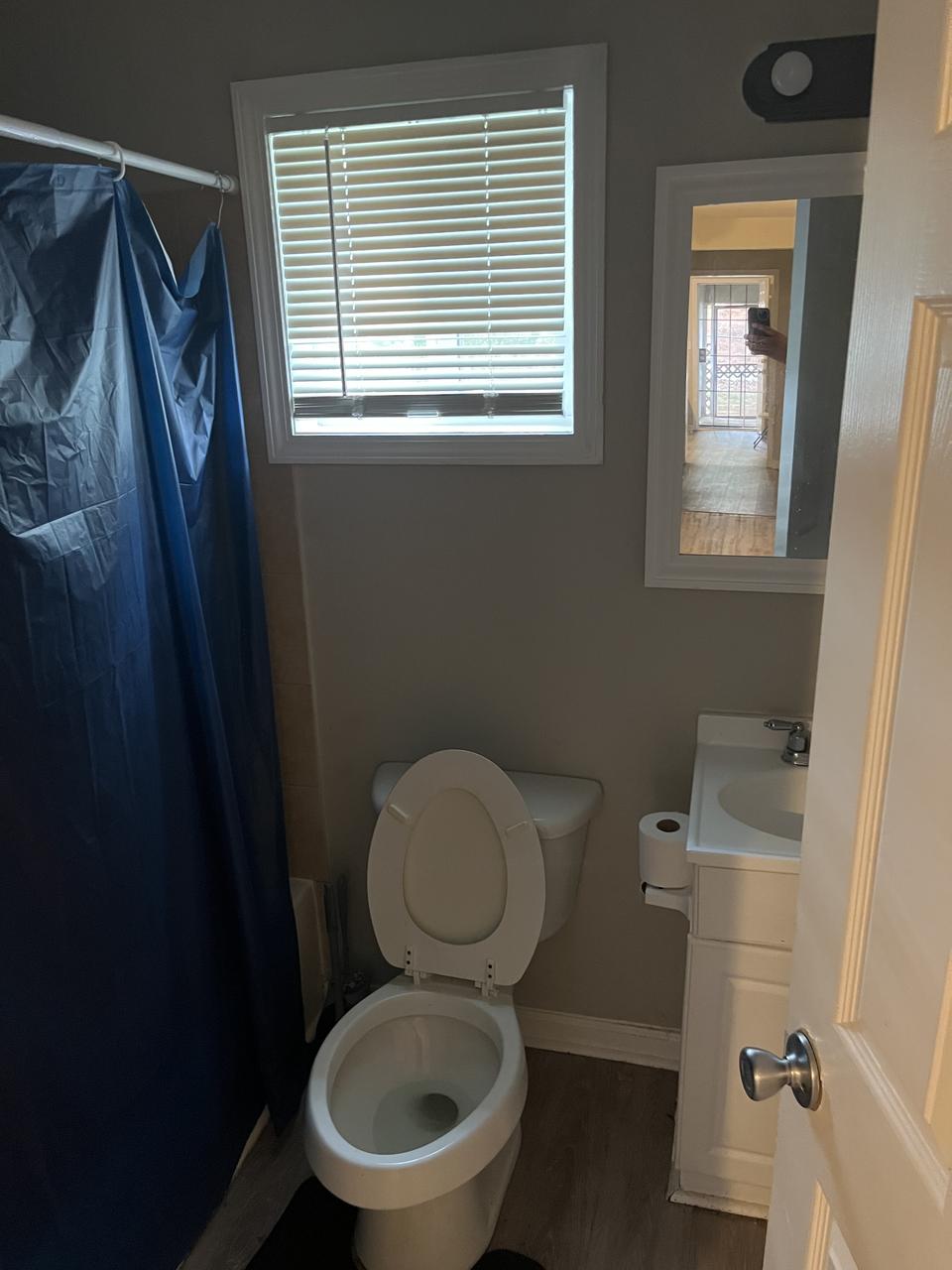 Profile photo 2 of 5