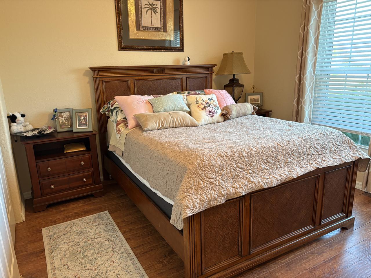 Profile photo 6 of 7