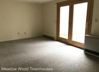 Room for rent in Gorham, Maine $1300, townhouse