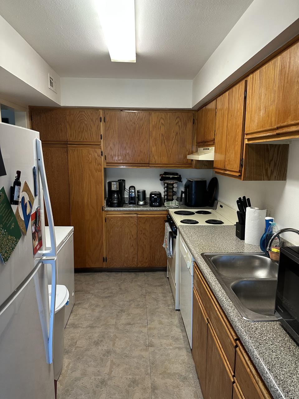 Profile photo 2 of 11