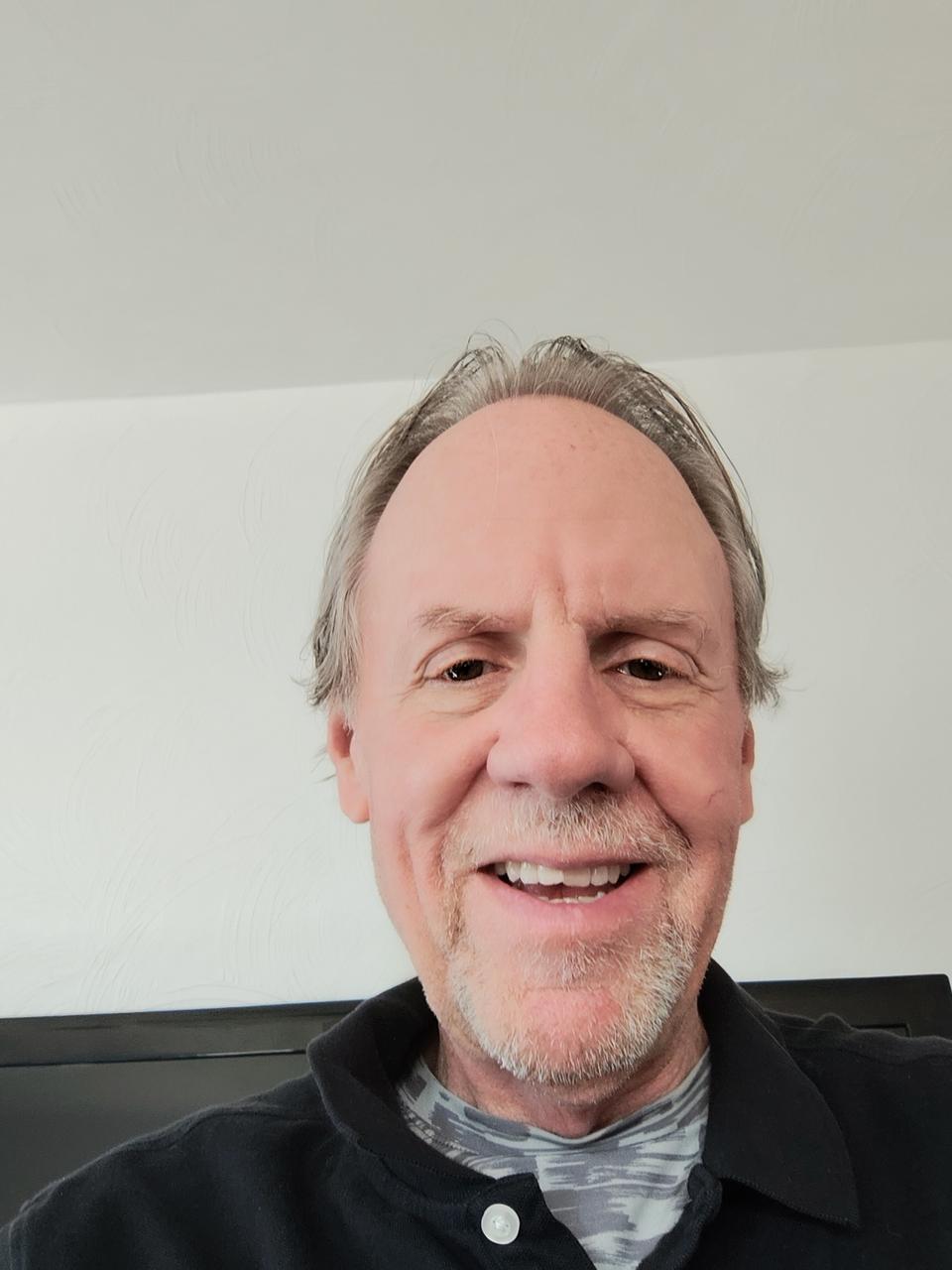 Profile photo 6 of 6