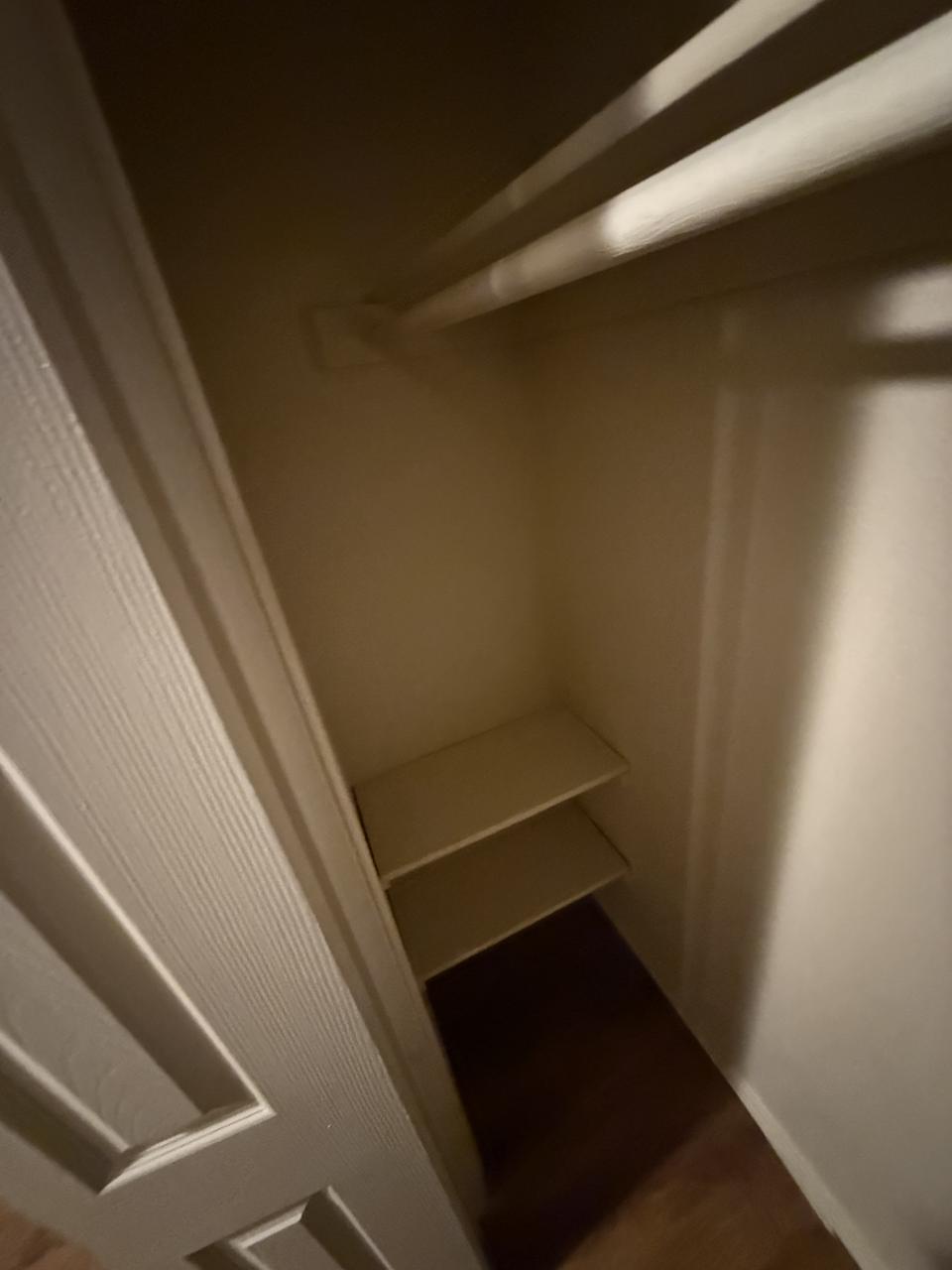 Profile photo 7 of 12