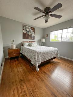 Room for rent in Orange, California $1700, house