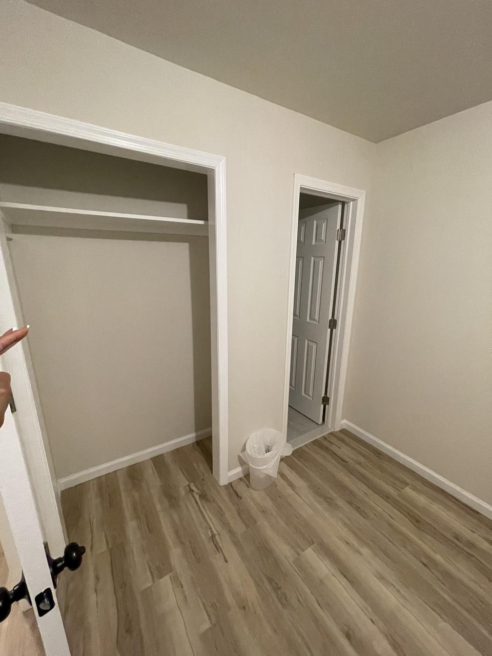 Profile photo 6 of 9