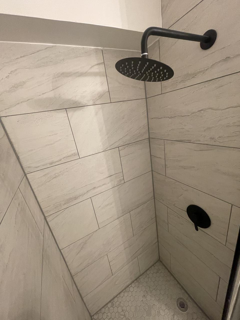 Profile photo 5 of 9