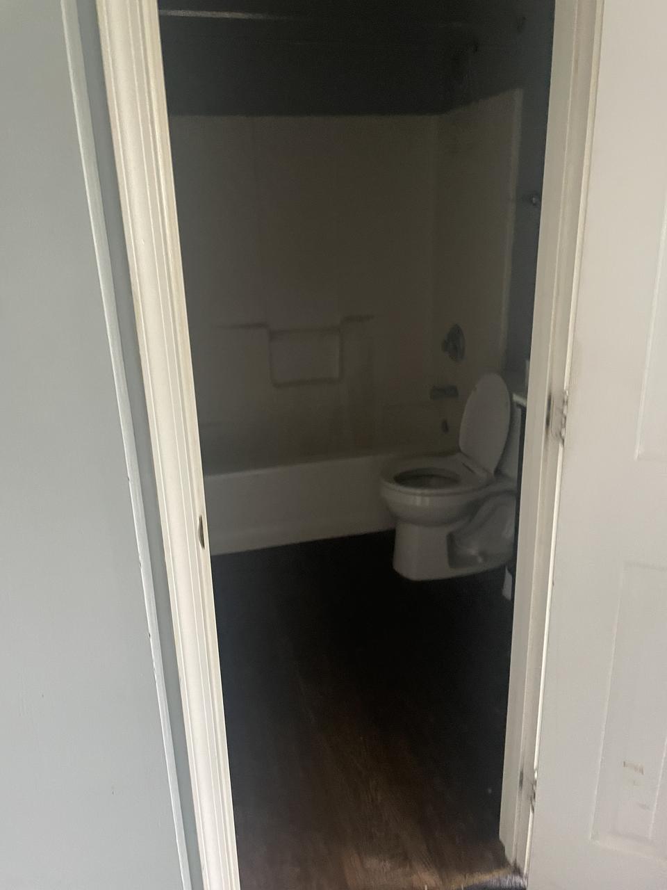 Profile photo 2 of 4