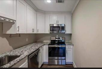 Room for rent in Lilburn, Georgia $800, house