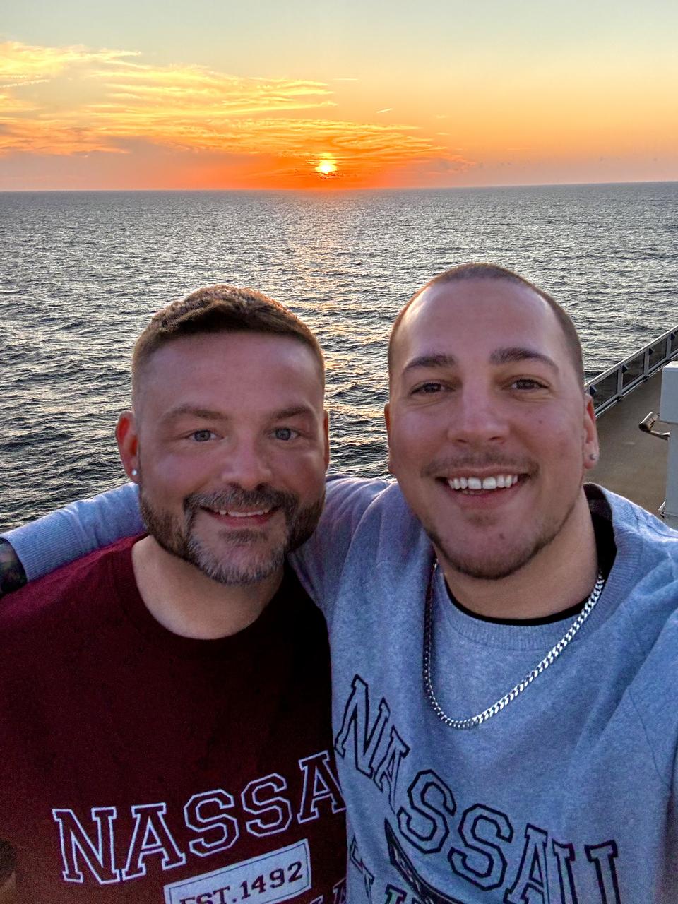 Profile photo 11 of 15