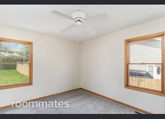 Room for rent in Streamwood, IL $800, house