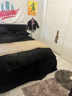 Room for rent in Miami, Florida $900, townhouse