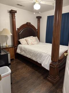 Room for rent in Phoenix, AZ $1100, house