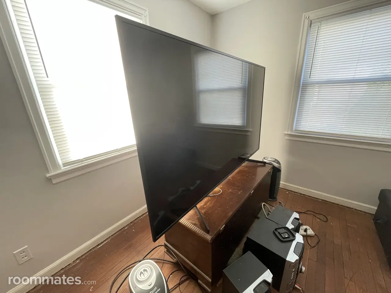 Profile photo 3 of 11