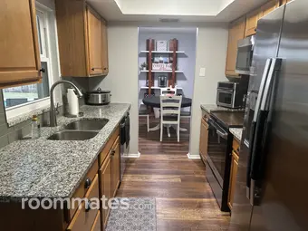 Room for rent in Orlando, FL $1100, house