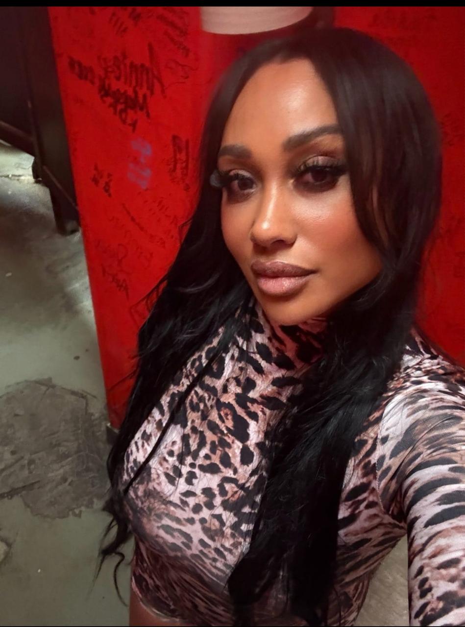 Profile photo 5 of 5