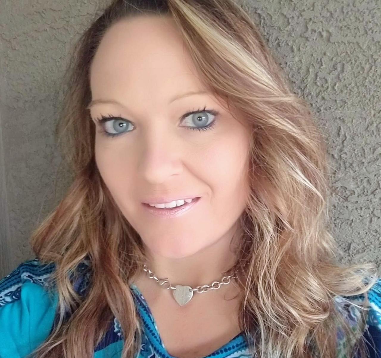 Profile photo 8 of 8