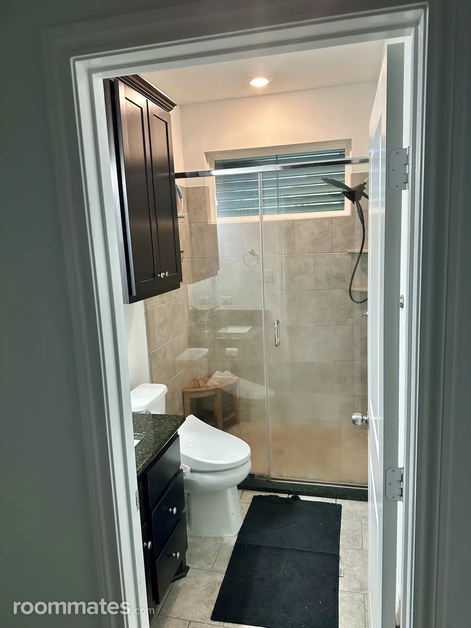 Profile photo 10 of 11