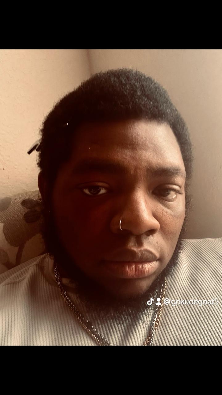 Profile photo 5 of 5