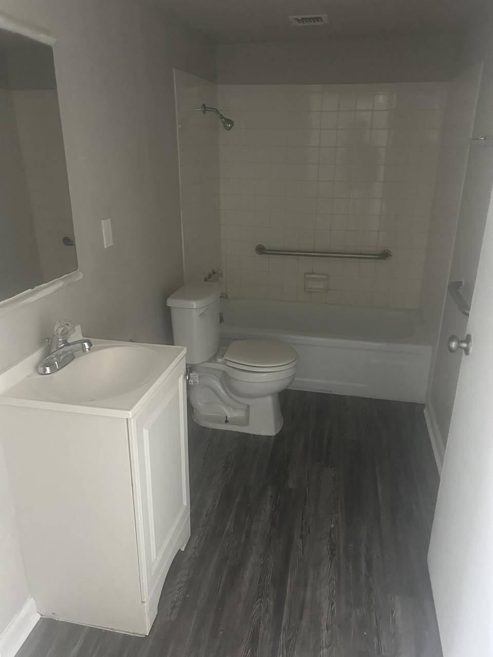 Profile photo 2 of 5