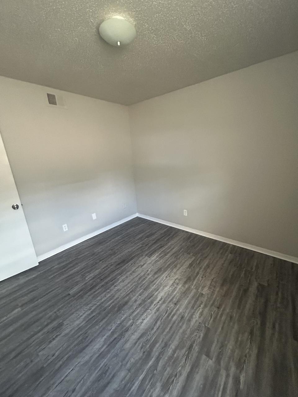 Profile photo 3 of 5