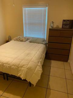 Room for rent in Arcadia, IN $585, house