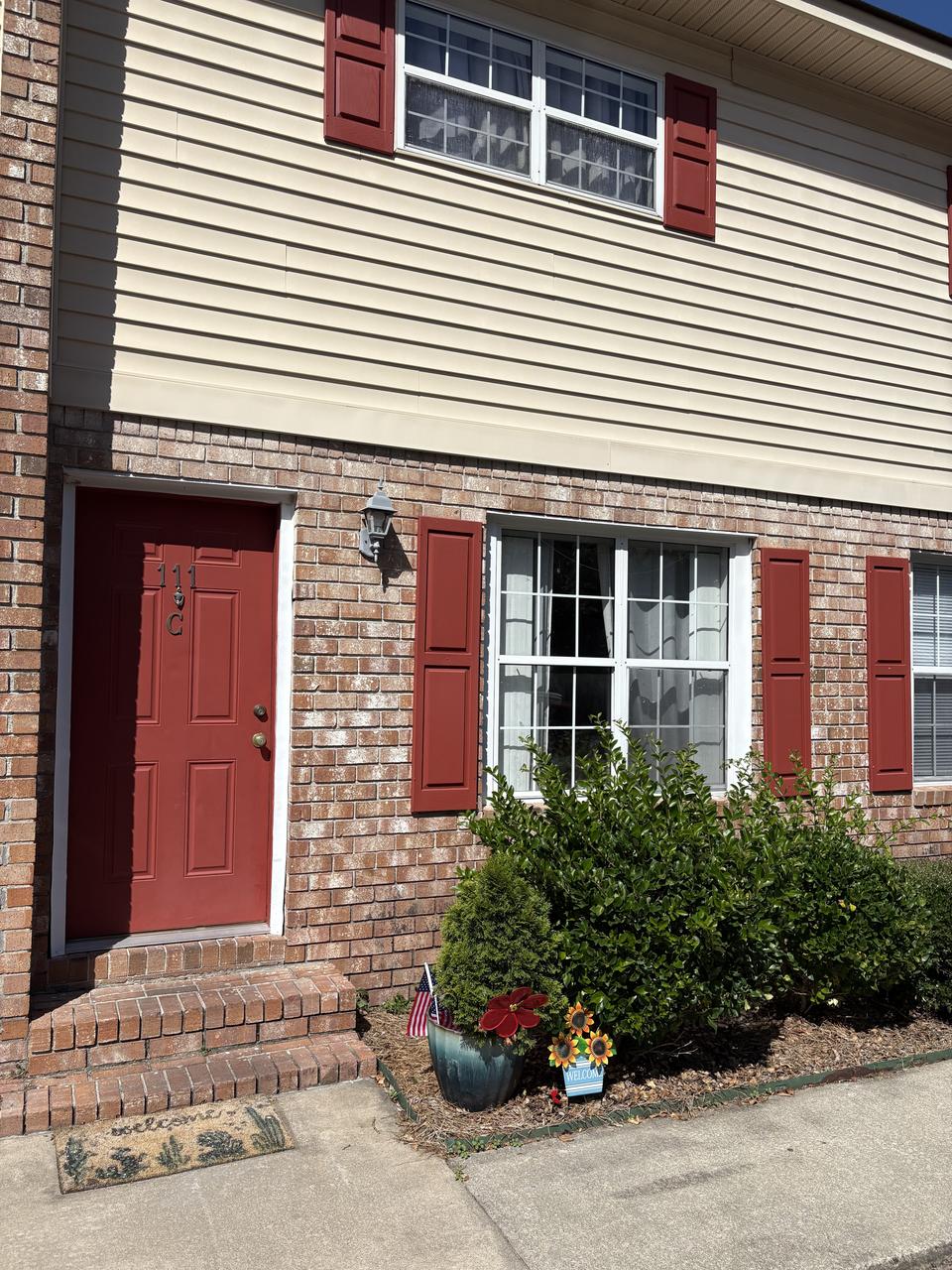 Profile photo 5 of 7