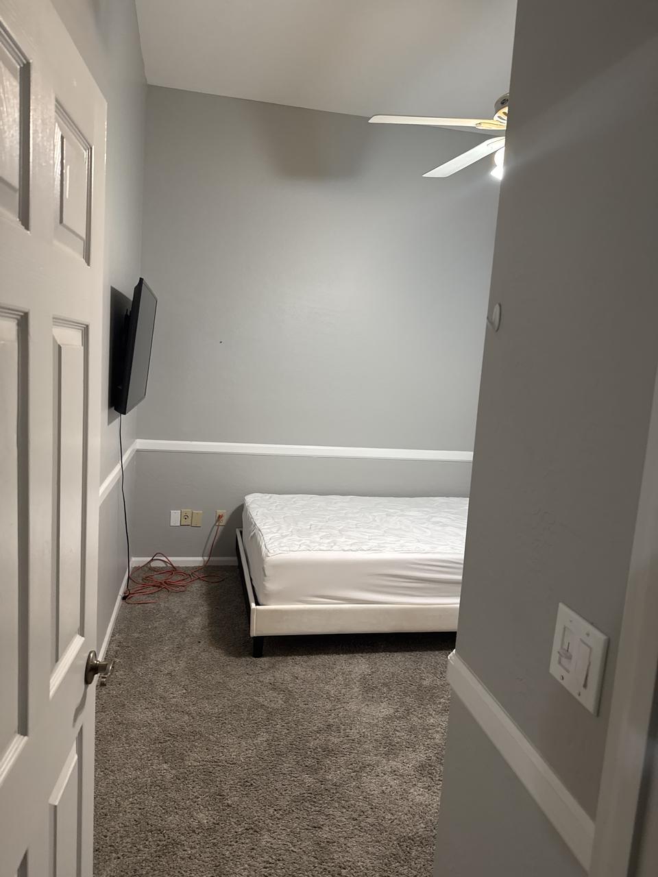 Profile photo 6 of 9