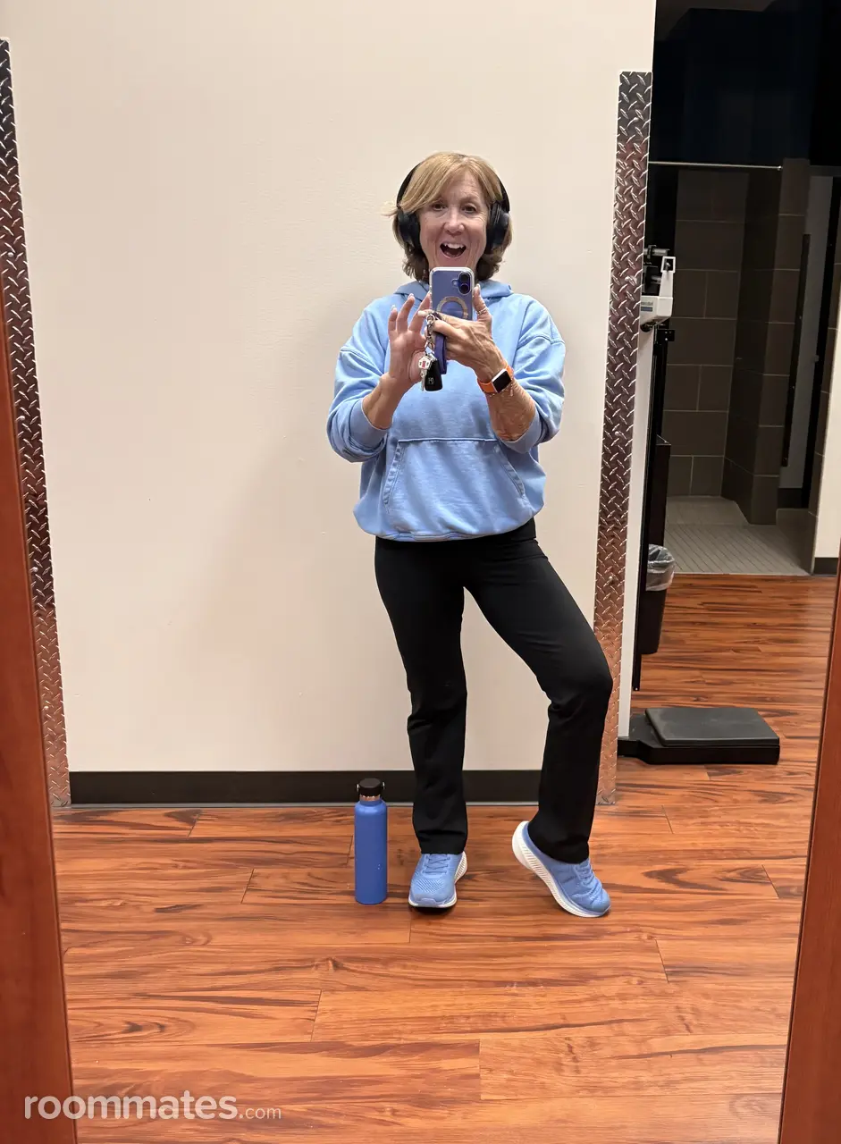 Profile photo 1 of 3