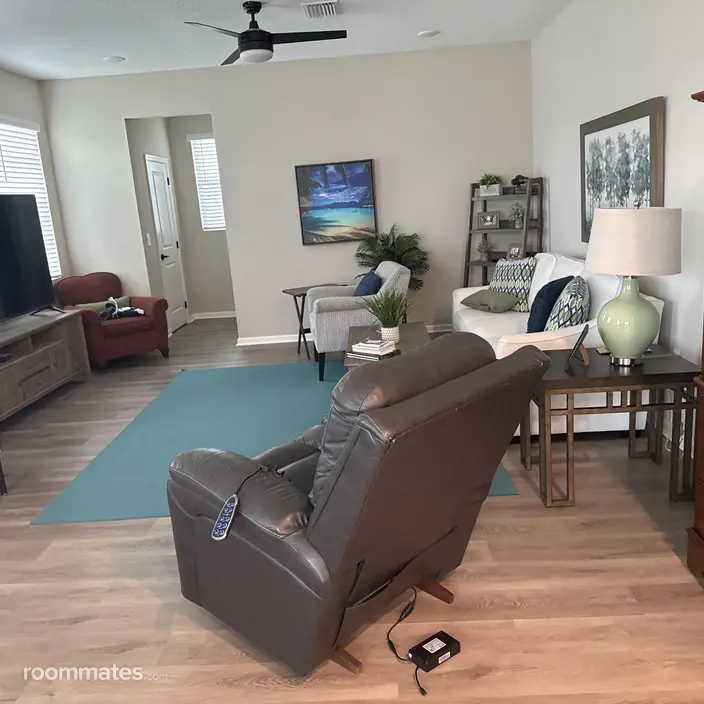 Room for rent in Lakewood Ranch, FL $1000, house